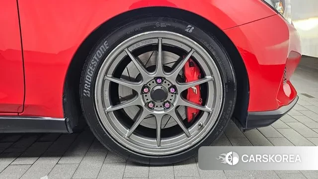 Hyundai Veloster (JS) id 3008903 из Кореи 15