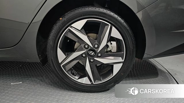 Hyundai Avante (CN7) id 3799339 из Кореи 15