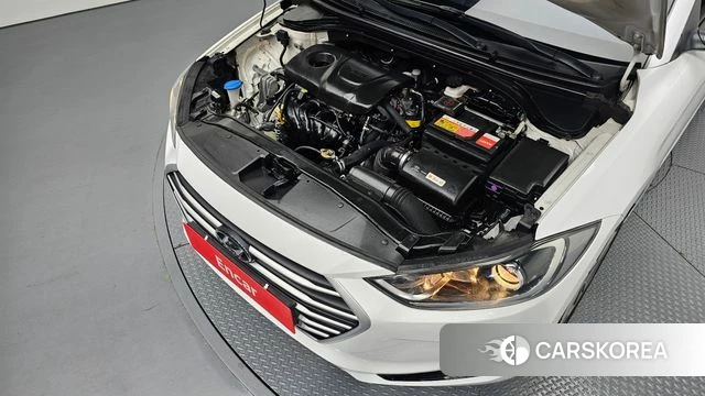 Hyundai Avante AD id 4596255 из Кореи 25