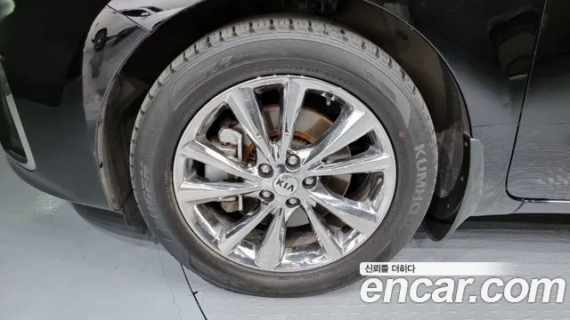 Kia The New Carnival id 2896368 из Кореи 15