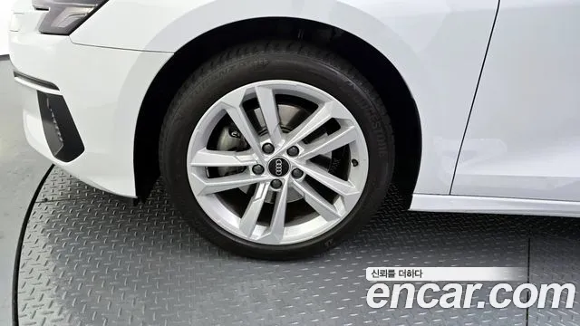 Audi A3 (8Y) id 2610926 из Кореи 15