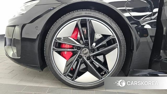 Audi RS e-Tron GT id 4793377 из Кореи 29