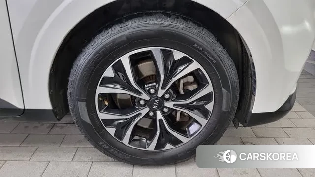 Kia Carnival 4th generation id 3242792 из Кореи 15