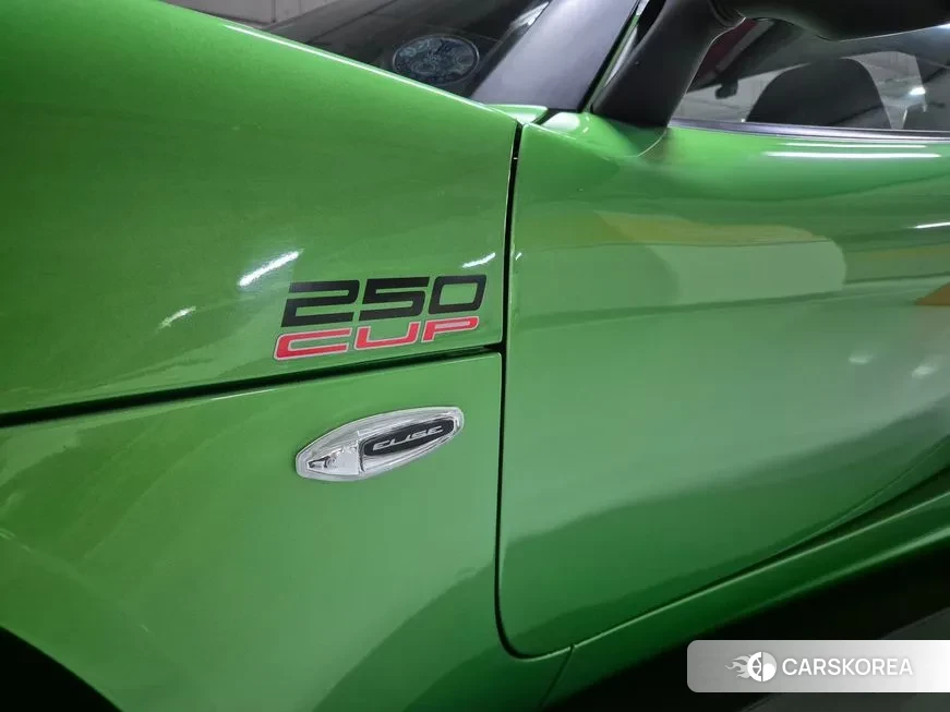 Lotus Ellis id 1558516 из Кореи 15