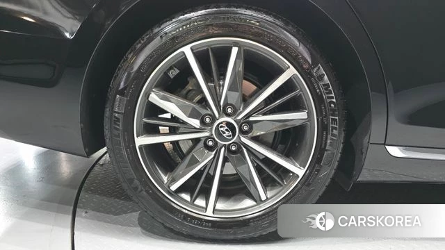 Hyundai The New Grandeur IG id 4712670 из Кореи 27
