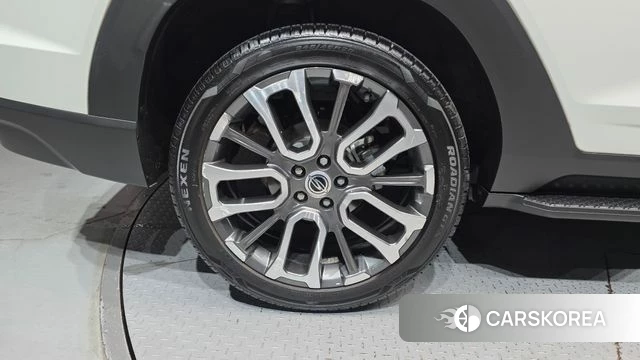 Ssangyong Torres id 4592538 из Кореи 15