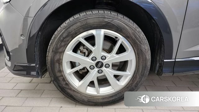 Audi Q3 (F3) id 4266915 из Кореи 30