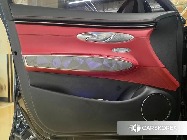 Genesis GV70 id 4847580 из Кореи 15