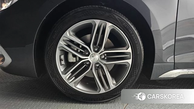 Hyundai Grandeur IG id 4345617 из Кореи 25