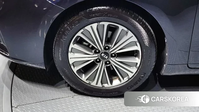 Kia All New K7 Hybrid id 3742791 из Кореи 15