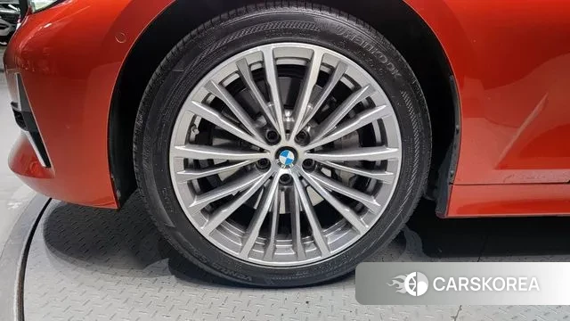 BMW 3 Series (G20) id 3379927 из Кореи 15