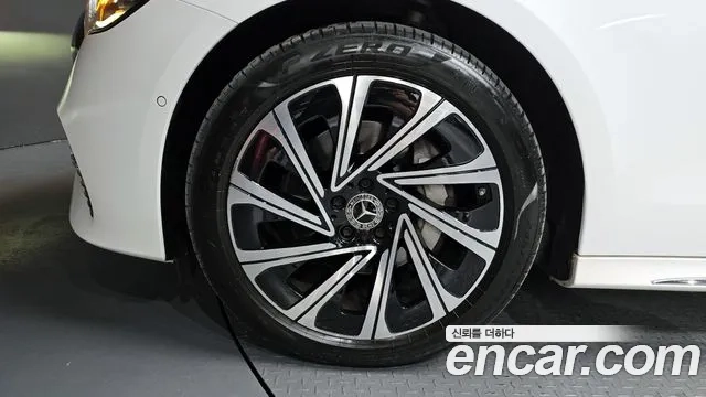 Mercedes-Benz E-Class W214 id 2934740 из Кореи 15