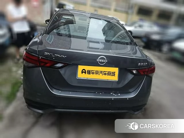 Nissan Xuan Yi 2026 Темно-серый из Китая, фото 5
