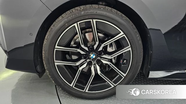 BMW 7 Series (G70) id 4432326 из Кореи 35