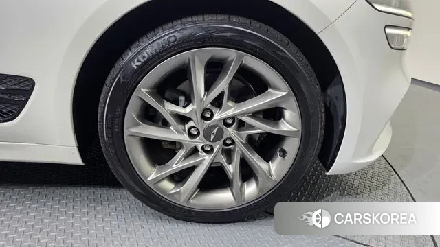 Genesis The New G70 id 3736153 из Кореи 15