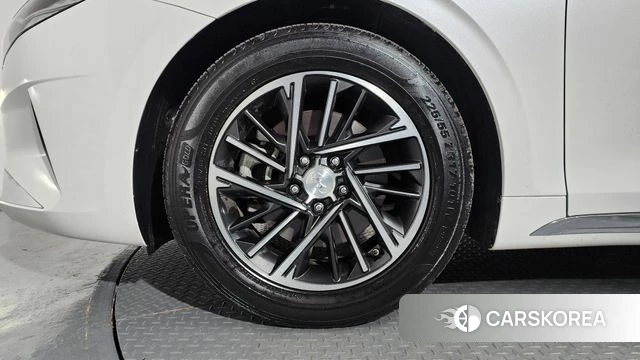 Hyundai The New Grandeur IG id 4662107 из Кореи 27