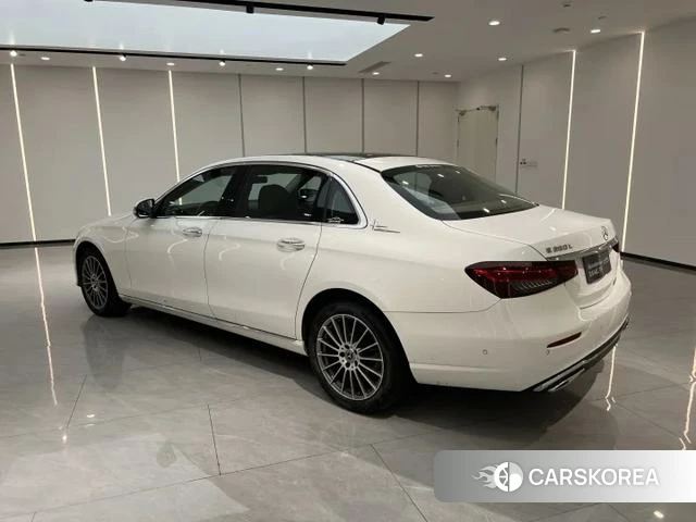 Mercedes-Benz E-class id 4265642 из Китая 10