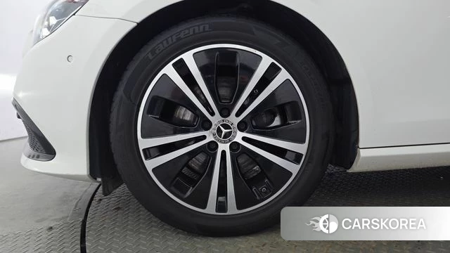 Mercedes-Benz E-Class W213 id 4759384 из Кореи 26
