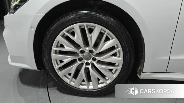 Audi A7 (4K) id 4775339 из Кореи 15