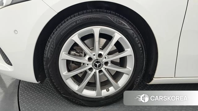 Mercedes-Benz A-Class W177 id 4482668 из Кореи 26