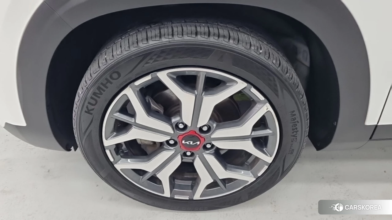 Kia Seltos id 4423100 из Кореи 13