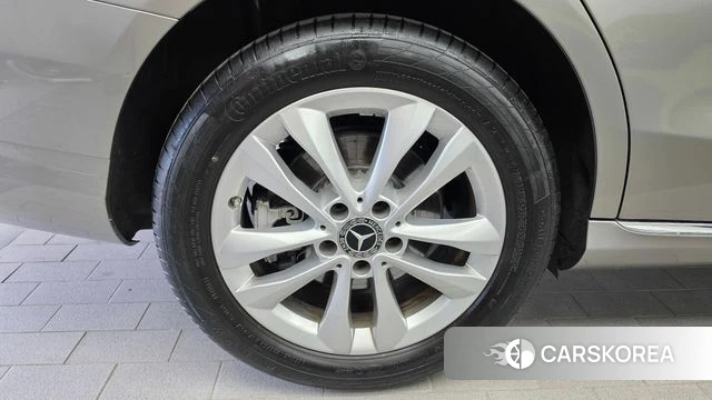 Mercedes-Benz C-Class W205 id 4780457 из Кореи 25