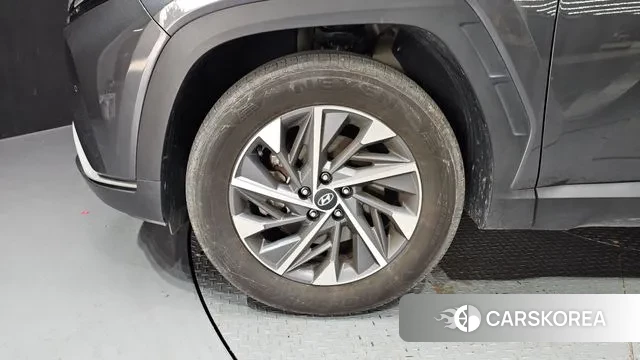 Hyundai Tucson (NX4) id 3555951 из Кореи 15