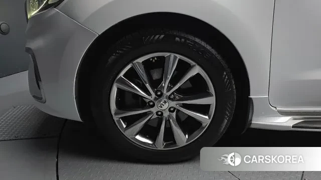 Kia The New Carnival id 3698827 из Кореи 15