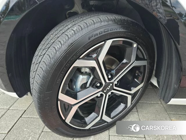 Kia Di Ol Nu Niro id 4921326 из Кореи 15