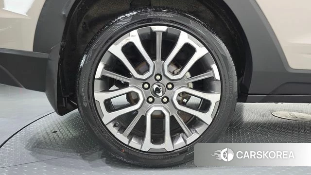 Ssangyong The New Torres id 4590389 из Кореи 15