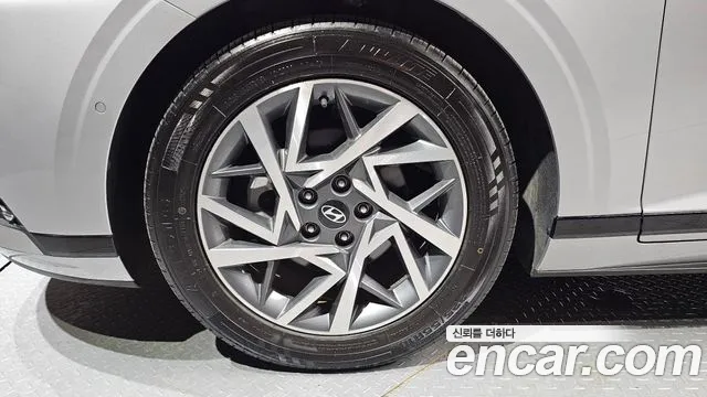 Hyundai Grandeur Hybrid (GN7) id 2738213 из Кореи 15