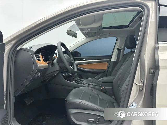 Volkswagen Bora id 4359419 из Китая 13