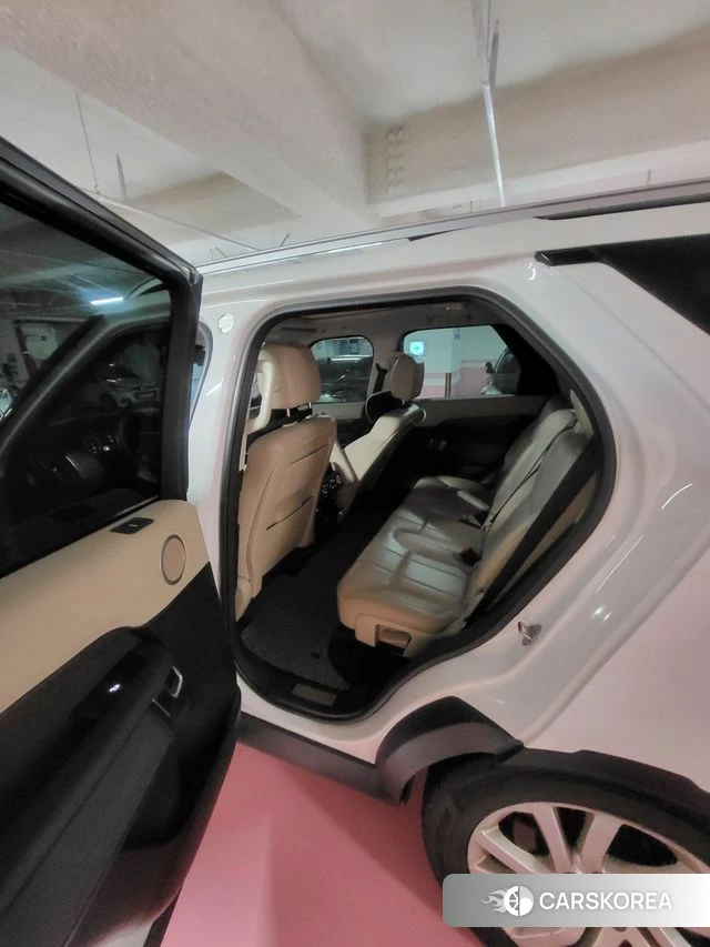 Land Rover Discovery 5 2019 Белый из Кореи, фото 5