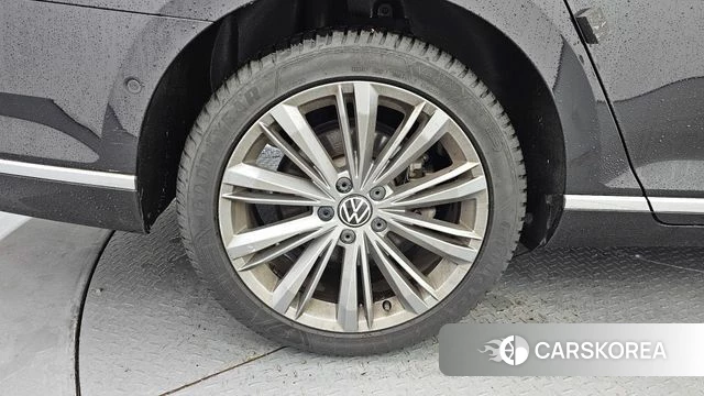 Volkswagen Passat GT (B8) id 4614470 из Кореи 26
