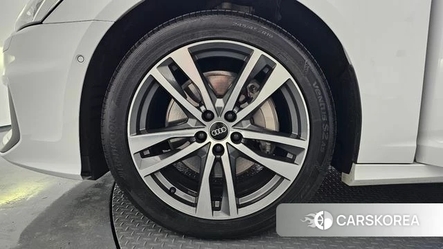 Audi A6 (C8) id 3935268 из Кореи 15