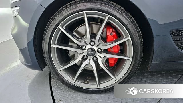 Genesis The New G70 id 3819387 из Кореи 15