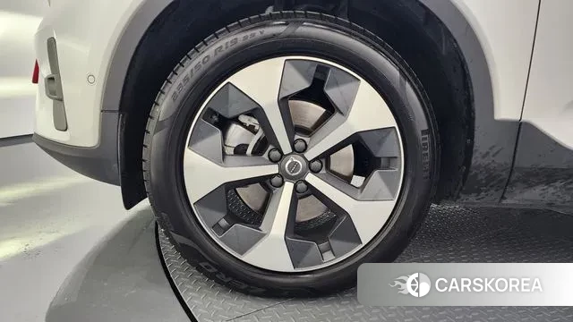 Volvo XC40 id 3341909 из Кореи 15