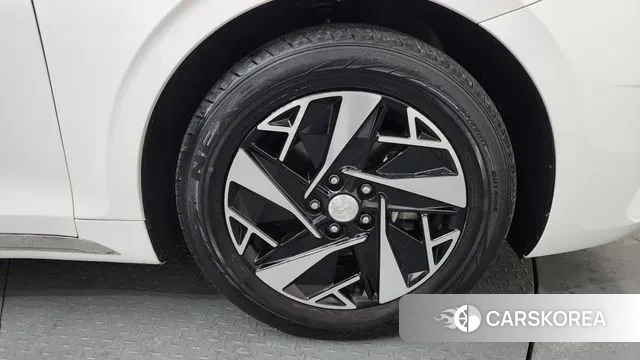 Hyundai The New Grandeur IG Hybrid id 3625557 из Кореи 15