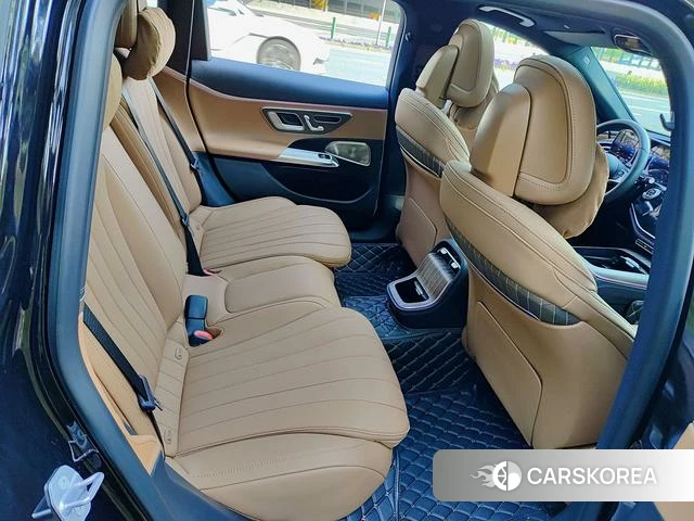 Mercedes-Benz E-class 2025 Черный из Китая, фото 6