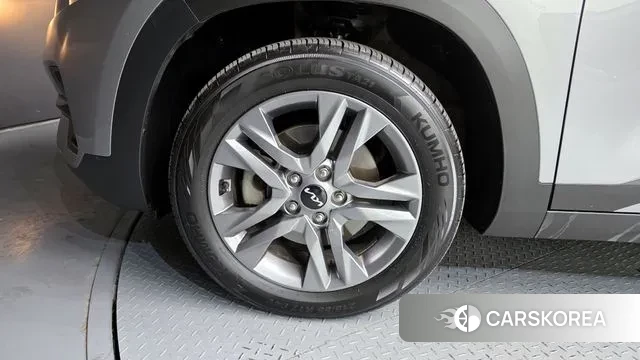 Kia Seltos id 3746715 из Кореи 15