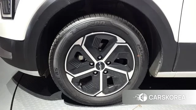 Kia Di Ol Nu Niro id 3763901 из Кореи 15