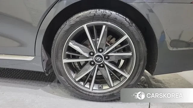 Hyundai The New Grandeur IG id 3577293 из Кореи 15