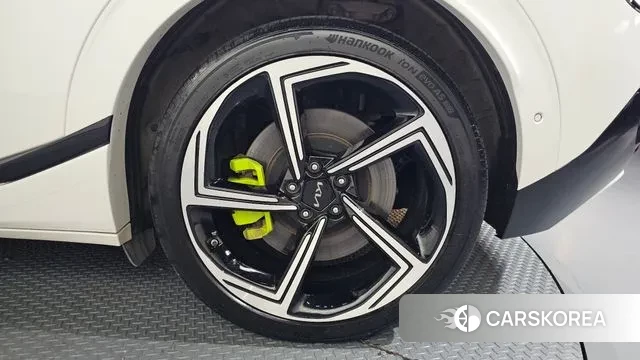 Kia EV6 id 3716416 из Кореи 16