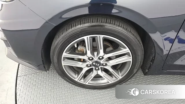 Kia Come New K3 id 3552946 из Кореи 15