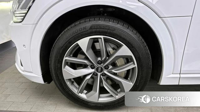 Audi e-Tron id 4282831 из Кореи 28