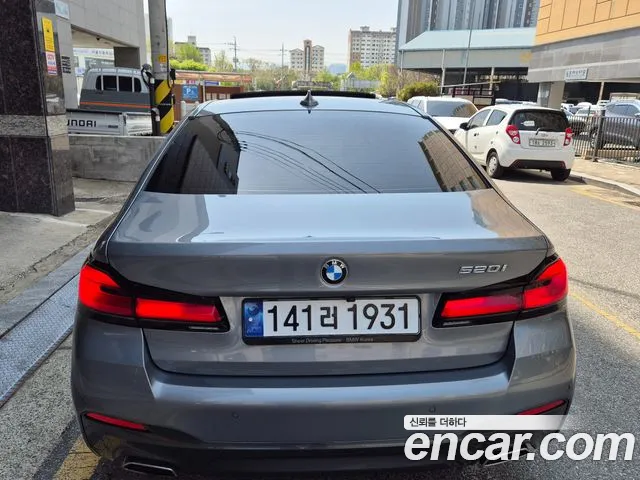 BMW 5 Series (G30) id 2631784 из Кореи 15