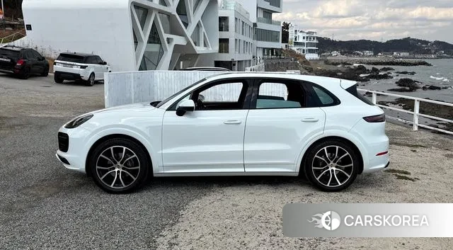 Porsche Cayenne (PO536) id 2457154 из Кореи 8