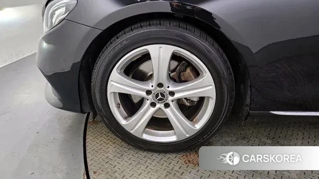 Mercedes-Benz E-Class W213 id 2903096 из Кореи 15