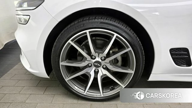 Genesis The New G70 id 3934596 из Кореи 15