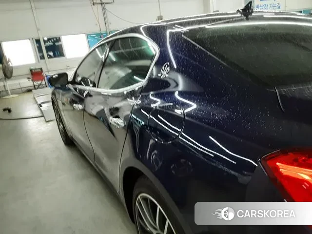 Maserati Ghibli id 2971213 из Кореи 14